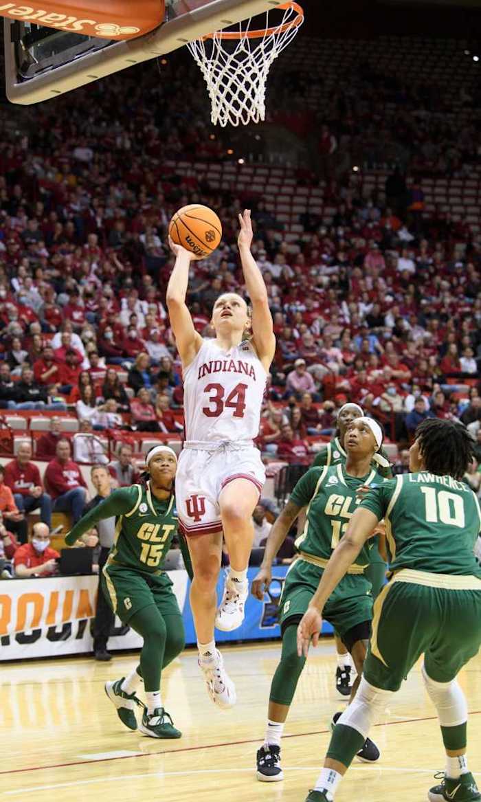 Grace Berger goes in for the layup.